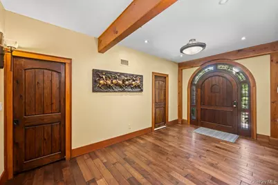 191 Nevada Avenue, New York, NY 10306 - Photo 4