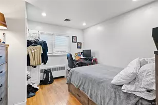 131 S 5th St, Bethpage, NY 11714 - Photo 16