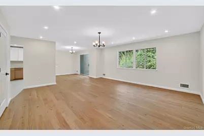 159 Unit C Carriage Court, Yorktown Heights, NY 10598 - Photo 6