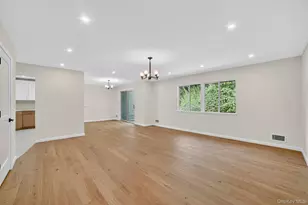 159 Carriage Ct, Yorktown Heights, NY 10598 - Photo 6