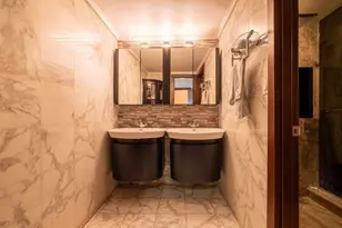 400 E 70th St, New York, NY 10021 - Photo 6