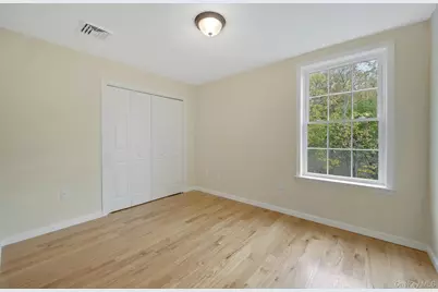 207 Grand Street, Mamaroneck, NY 10543 - Photo 14