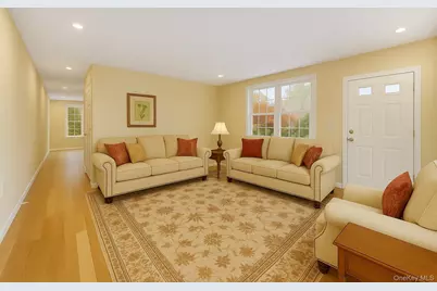 207 Grand Street, Mamaroneck, NY 10543 - Photo 22