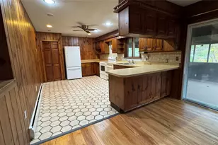 107 Noxon Rd, Poughkeepsie, NY 12603 - Photo 14