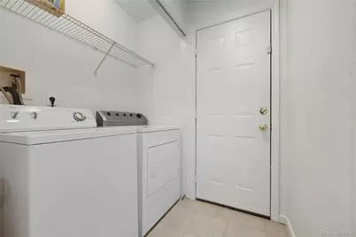 12 Merrimack Road, Hauppauge, NY 11787 - Photo 24