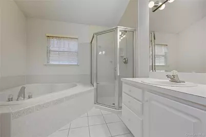 12 Merrimack Road, Hauppauge, NY 11787 - Photo 20