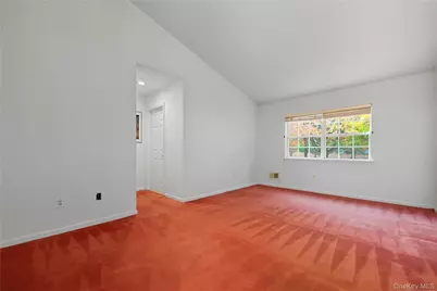 12 Merrimack Road, Hauppauge, NY 11787 - Photo 18