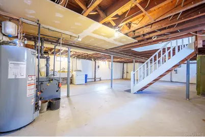 123 Nugent Street, New Hyde Park, NY 11040 - Photo 16