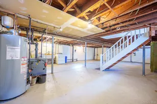 123 Nugent St, New Hyde Park, NY 11040 - Photo 16