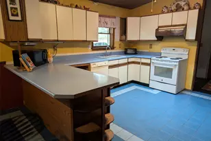 152 Old Forestburgh Rd, Sparrow Bush, NY 12780 - Photo 2