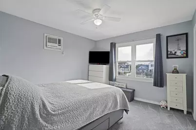 48 Gotham Avenue, Brooklyn, NY 11229 - Photo 16