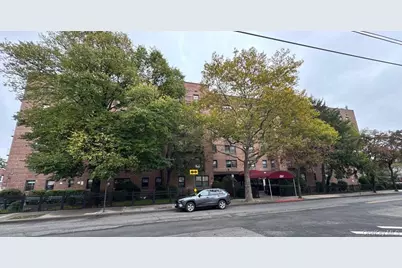 131-11 Kew Gardens Road #2M, Richmond Hill, NY 11418 - Photo 2