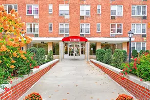 3 Sadore Ln, Yonkers, NY 10710 - Photo 4