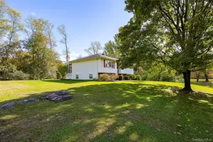 13 Chestnut St, Red Hook, NY 12571 - Photo 26