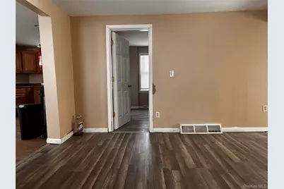 114 Dupont Avenue, Newburgh, NY 12550 - Photo 4