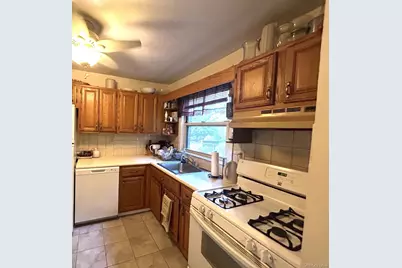 79 N Broadway #J, White Plains, NY 10603 - Photo 8