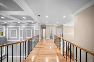 4 Coventry Ct, Wheatley Heights, NY 11798 - Photo 30