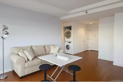 40-22 College Point Boulevard #PH2K, Flushing, NY 11354 - Photo 6