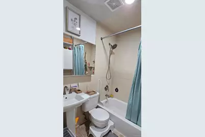 175 Beach 29th Street, Far Rockaway, NY 11691 - Photo 20