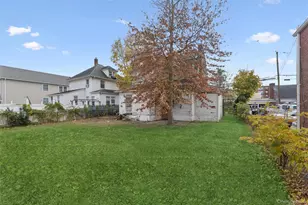 190 Lincoln Ave, Mineola, NY 11501 - Photo 16