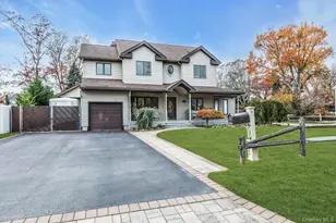 94 Pequot Ln, East Islip, NY 11730 - Photo 2