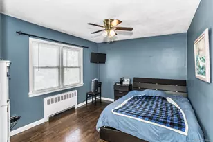 1316 12th St, West Babylon, NY 11704 - Photo 8