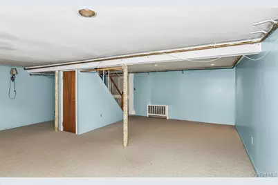 1316 12th Street, West Babylon, NY 11704 - Photo 18