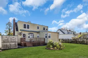 1316 12th St, West Babylon, NY 11704 - Photo 24