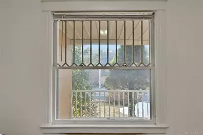 161 Washington Avenue, Pleasantville, NY 10570 - Photo 14