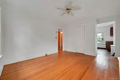 161 Washington Avenue, Pleasantville, NY 10570 - Photo 20