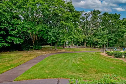 705 Cabot Court W, Saint James, NY 11780 - Photo 32