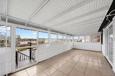 254-16 Craft Avenue, Rosedale, NY 11422 - Photo 8