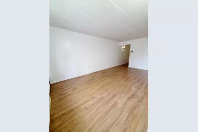 137-11 32nd Avenue #2N, Flushing, NY 11354 - Photo 4