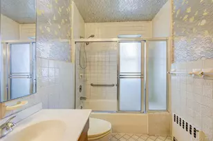 70-50 Ingram St, Forest Hills, NY 11375 - Photo 32