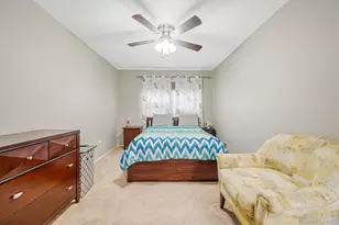 2751 Schleigel Blvd, Amityville, NY 11701 - Photo 16