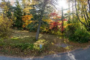 81 Old Broadway Ave, Sayville, NY 11782 - Photo 16