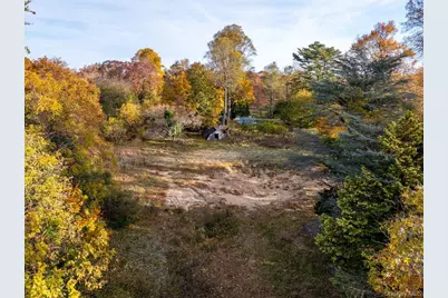 81 Old Broadway Avenue, Sayville, NY 11782 - Photo 18