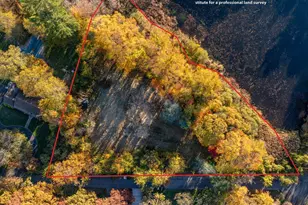 81 Old Broadway Ave, Sayville, NY 11782 - Photo 22