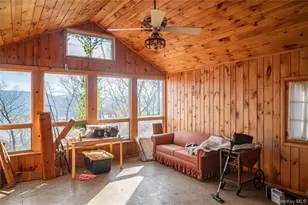 9 Deer Trail S, Greenwood Lake, NY 10925 - Photo 12