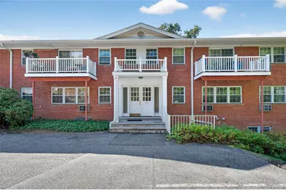 107 Nottingham Road #D, Bedford Hills, NY 10507 - Photo 2