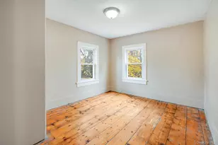 284 S Quaker Ln, Hyde Park, NY 12538 - Photo 22