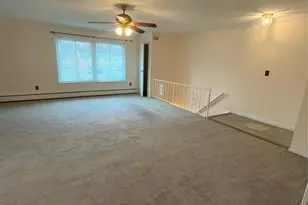 250 Beechwood Ave, Poughkeepsie, NY 12601 - Photo 10