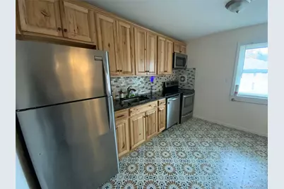 250 Beechwood Avenue #8B, Poughkeepsie, NY 12601 - Photo 4