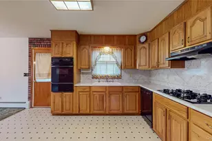 31 Rose St, Florida, NY 10921 - Photo 6