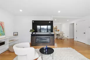 22 Hovenkamp Ave, Nanuet, NY 10954 - Photo 4