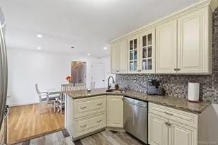 22 Hovenkamp Ave, Nanuet, NY 10954 - Photo 16