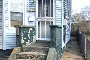 107-07 157th St, Jamaica, NY 11433 - Photo 2