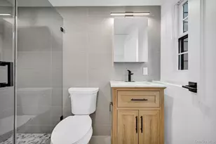 82 Seton Dr, New Rochelle, NY 10804 - Photo 40