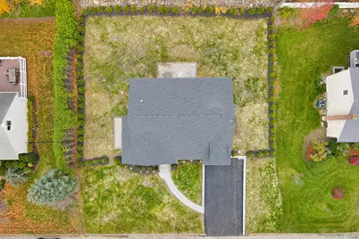 82 Seton Drive, New Rochelle, NY 10804 - Photo 48