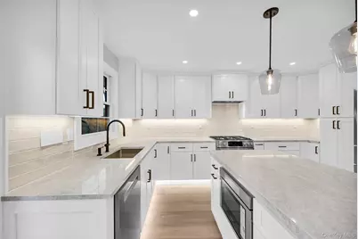 82 Seton Drive, New Rochelle, NY 10804 - Photo 14